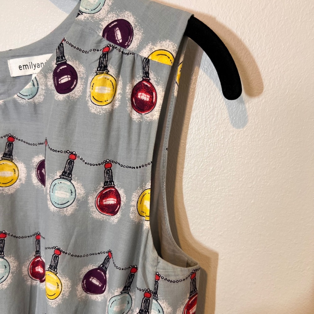 Emily‎ and Fin Lucy Dress with Holiday String of Lights Print Party Retro Small - Picture 5 of 13